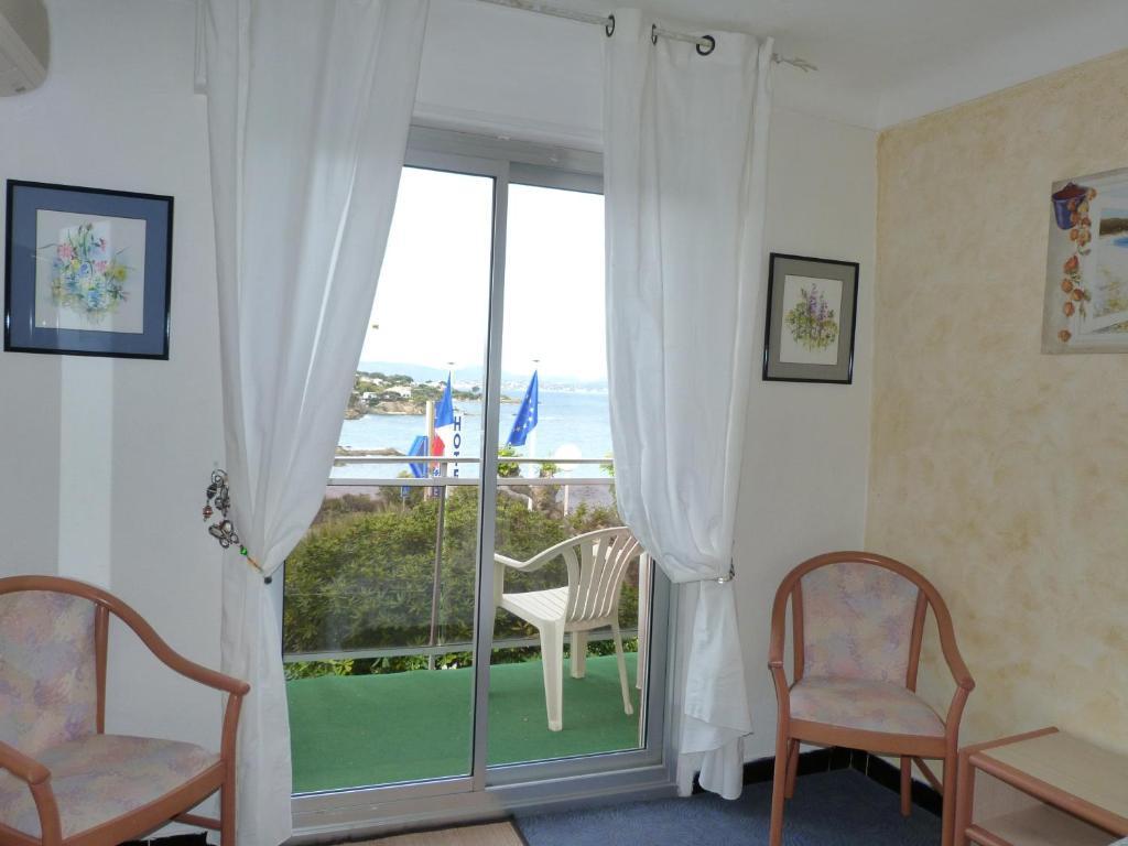 Hotel La Caravelle Fréjus Cameră foto